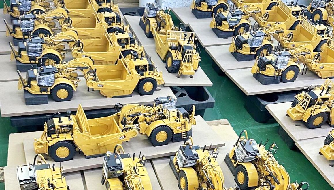 1:24 Cat® 651 & 657 Models — Project Complete & In Transit